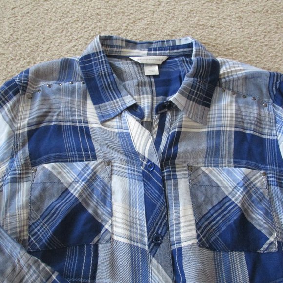 Christopher & Banks Button Up Dress Shirt Womens Medium Blue Striped Collar Top‎ - Picture 3 of 4